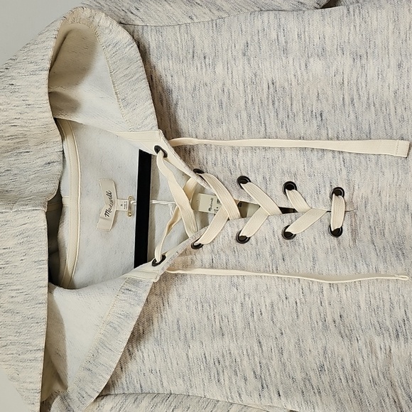 Mile(s) Madewell Lace Front, Short Sleeve Hoodie, Heather Cream Gray, Sz M, NEW - Picture 2 of 8